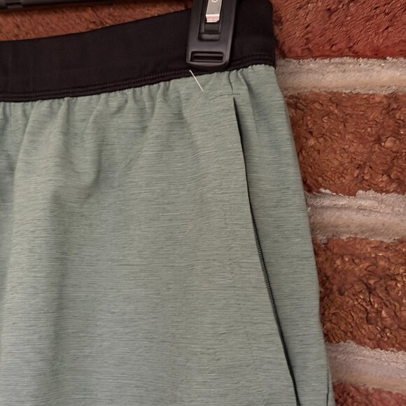 adidas athletic shorts * light green * vented * mens size small * euc - Picture 7 of 12